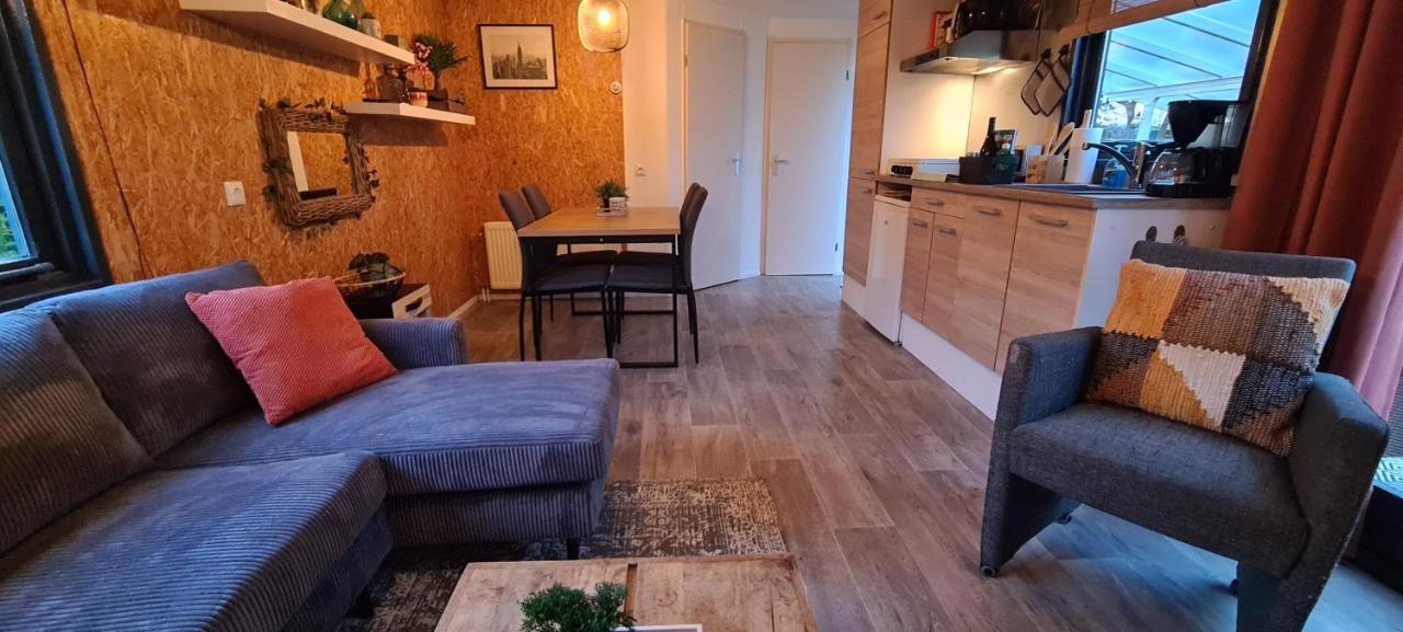 Gezellige Chalet Met Grote Privetuin. Dronrijp Extérieur photo