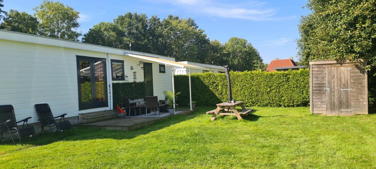 Gezellige Chalet Met Grote Privetuin. Dronrijp Extérieur photo