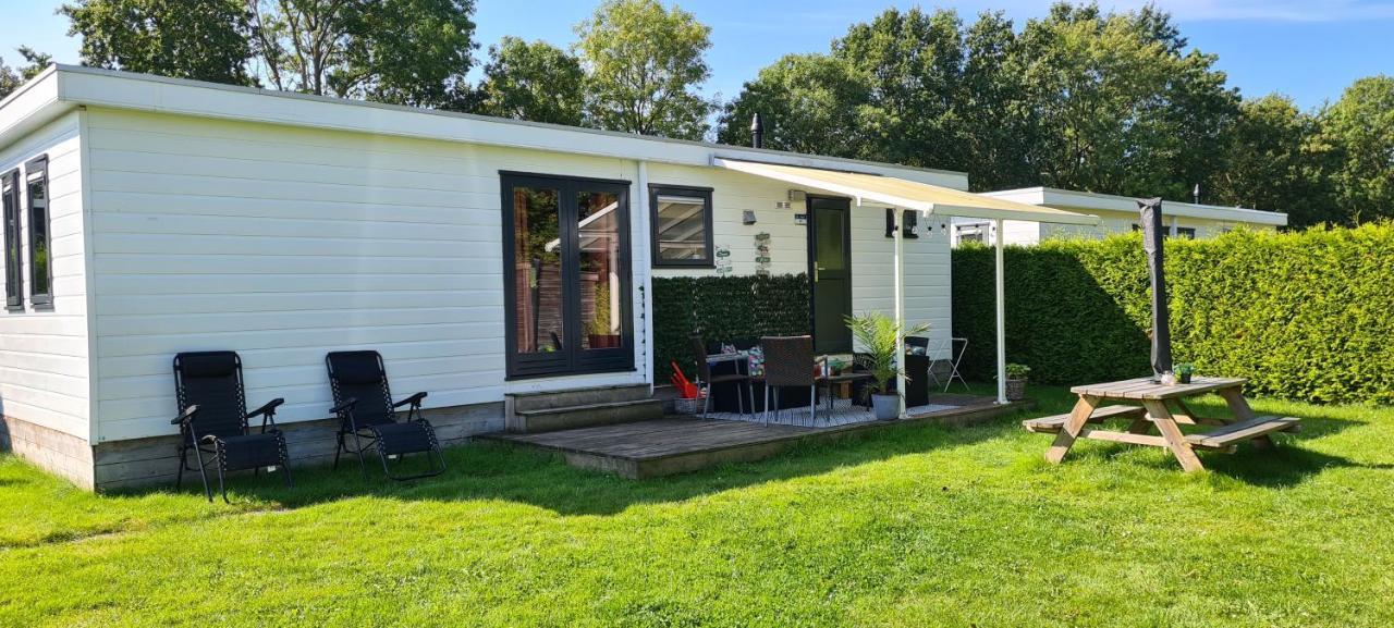 Gezellige Chalet Met Grote Privetuin. Dronrijp Extérieur photo