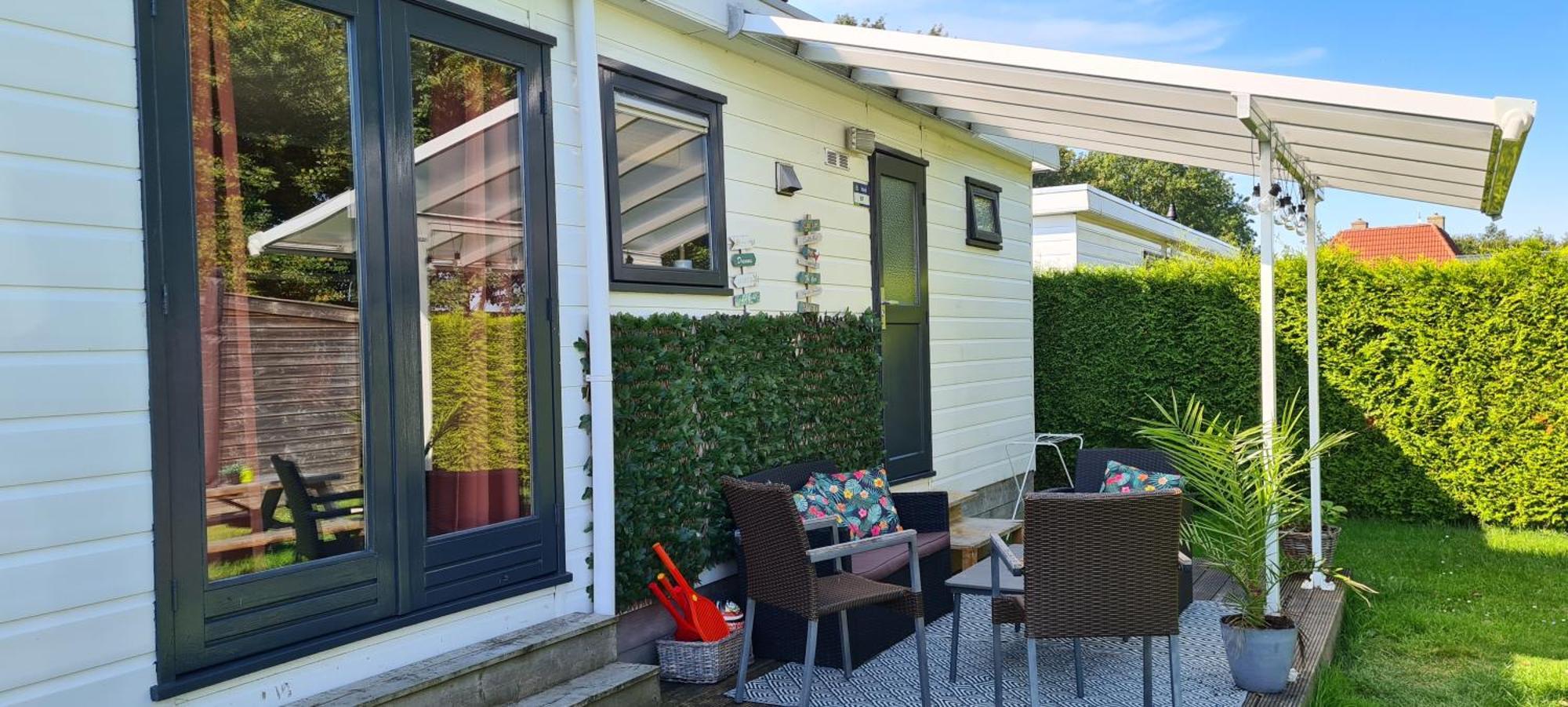 Gezellige Chalet Met Grote Privetuin. Dronrijp Extérieur photo